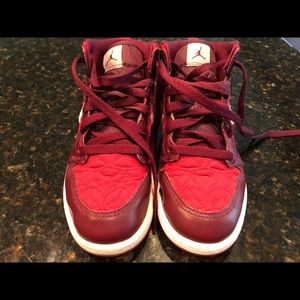 Nike Air Jordan 1 Mid Red Quilt 3Y